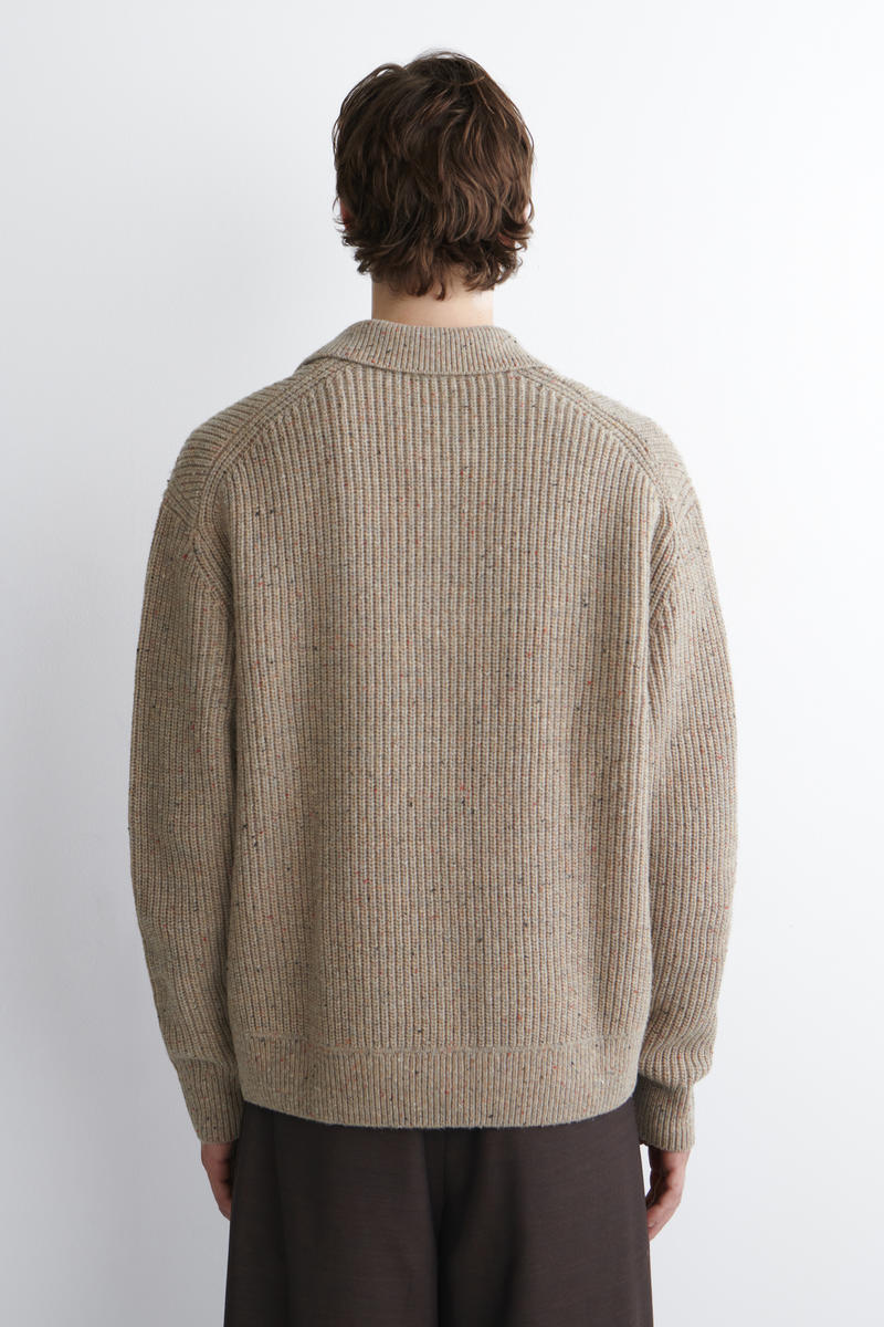 COS ドネガル風ウールポロセーター