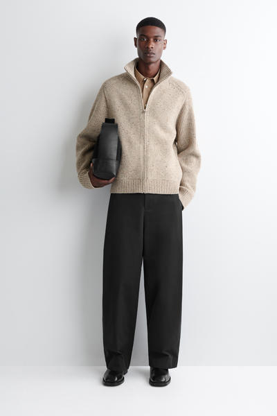 COS ドネガル風ウールジップアップカーディガン