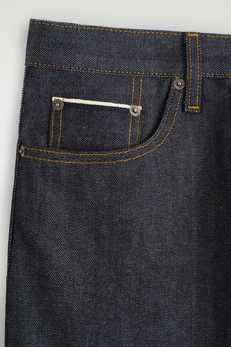 COS ライダー RAW セルビッジ ストレートレッグジーンズ