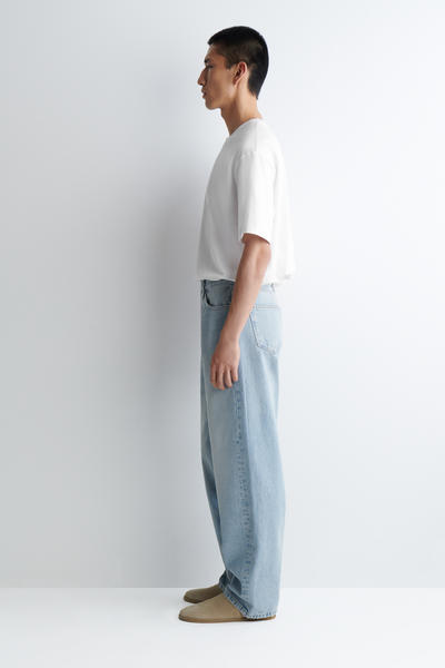 COS ライダーストレートレッグジーンズ