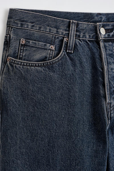 COS ライダーストレートレッグジーンズ