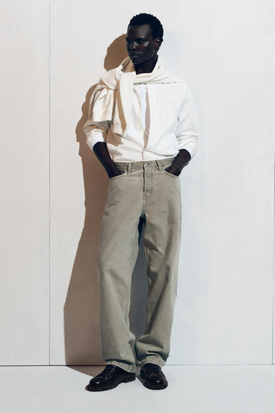 COS ライダーストレートレッグジーンズ