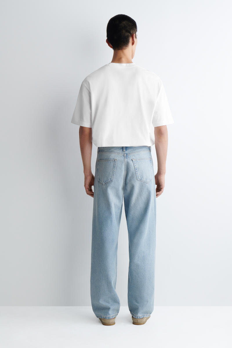 COS ライダーストレートレッグジーンズ