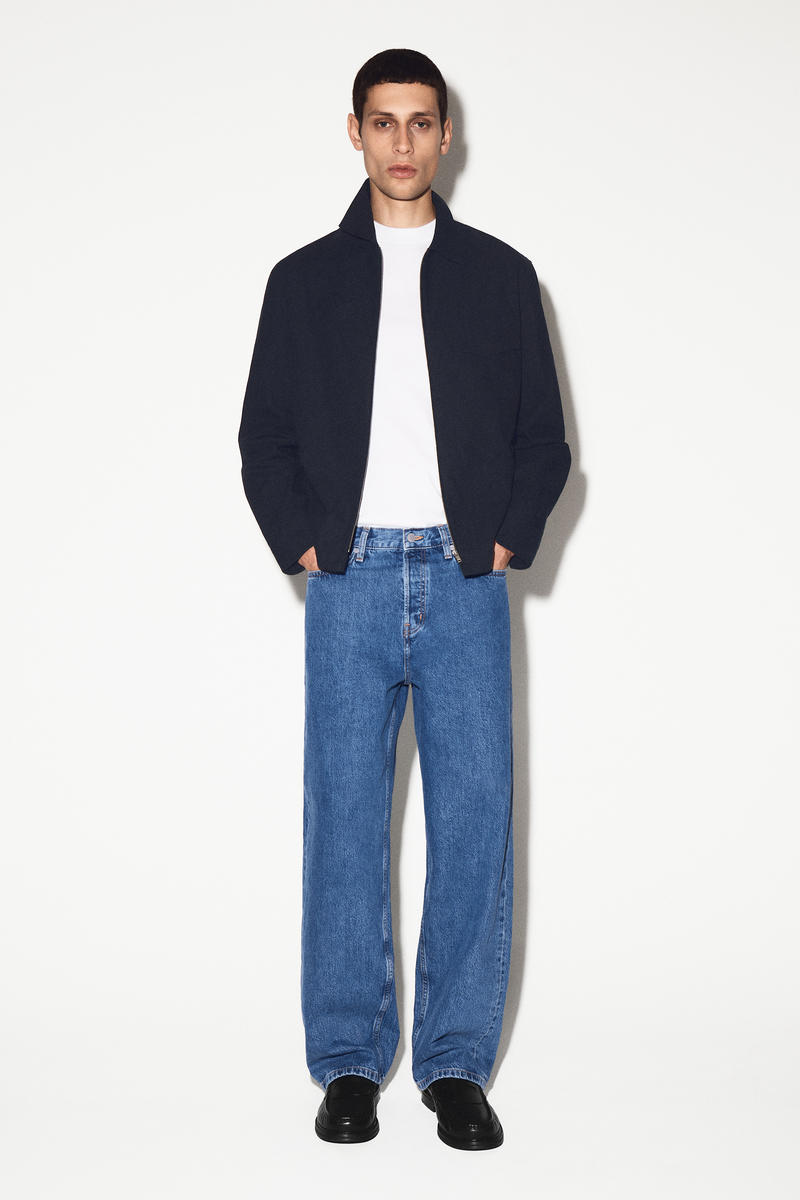 COS ライダーストレートレッグジーンズ