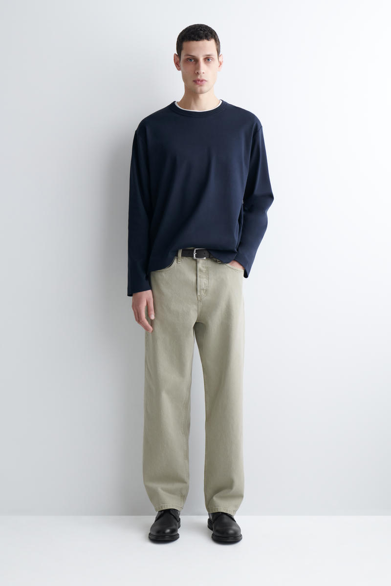 COS ライダーストレートレッグジーンズ