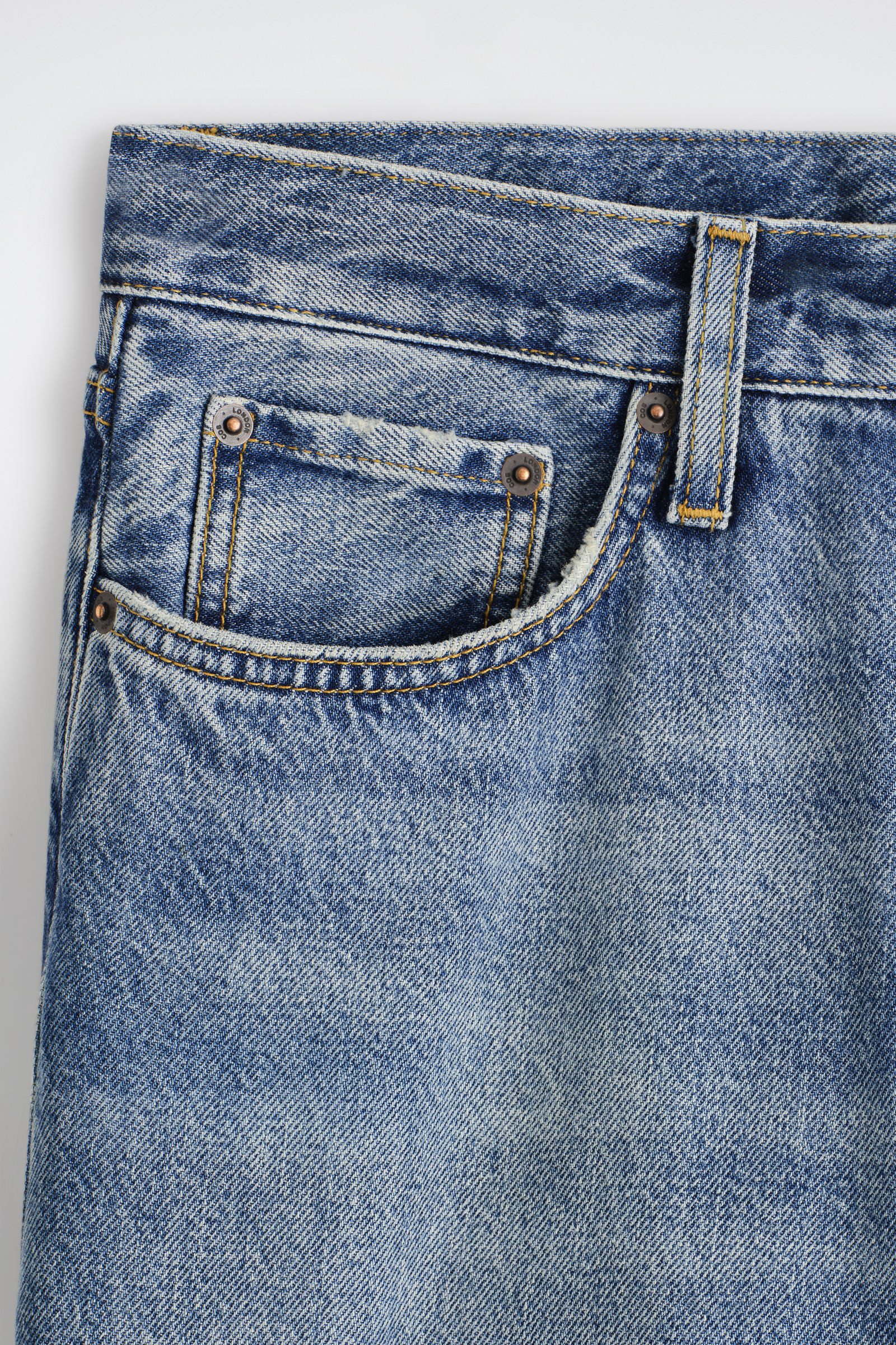 RIDER STRAIGHT-LEG JEANS ライダーストレートレッグジーンズ フェード 