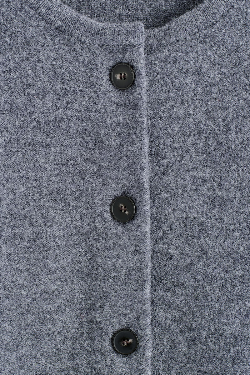 COS ボイルドウールカーディガン