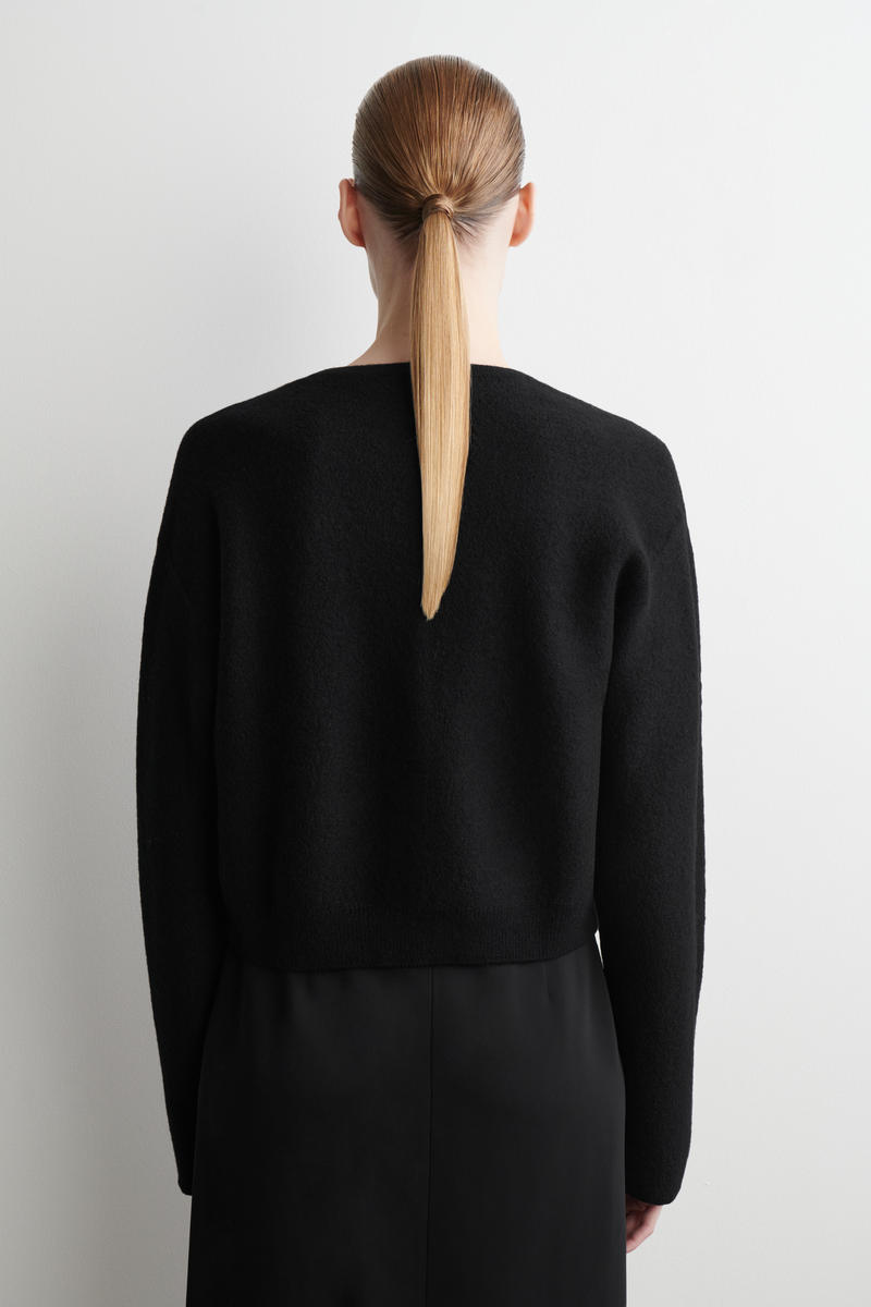 COS ボイルドウールカーディガン