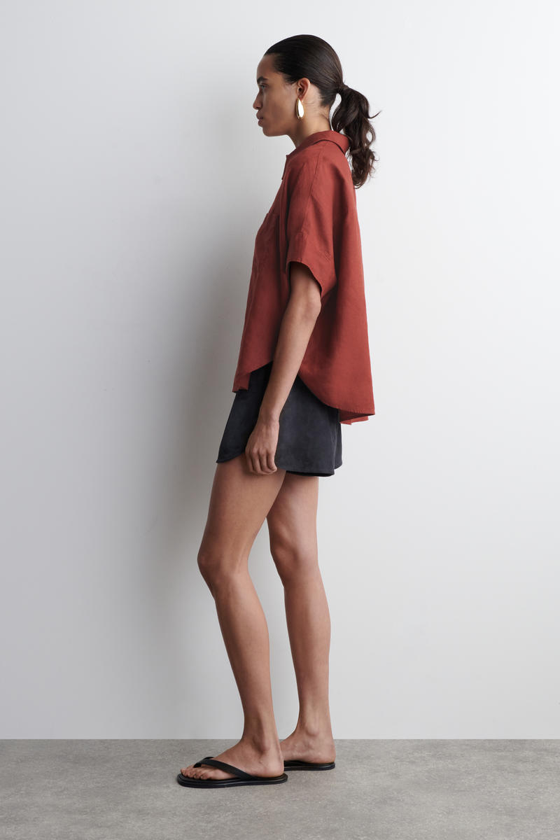 COS リネン ハーフプラケット シャツ