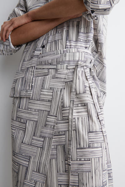 COS プリント入りコットンラップスカート