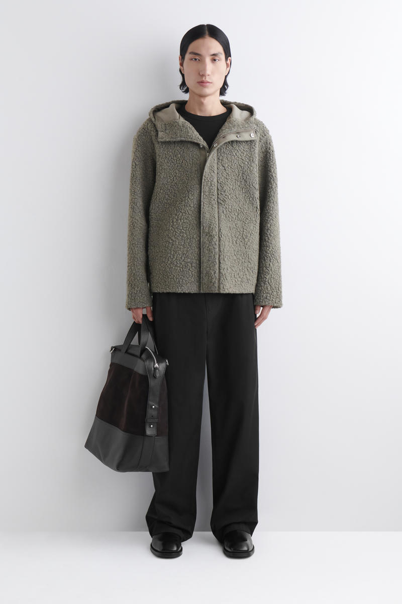 COS フード付きテディジャケット