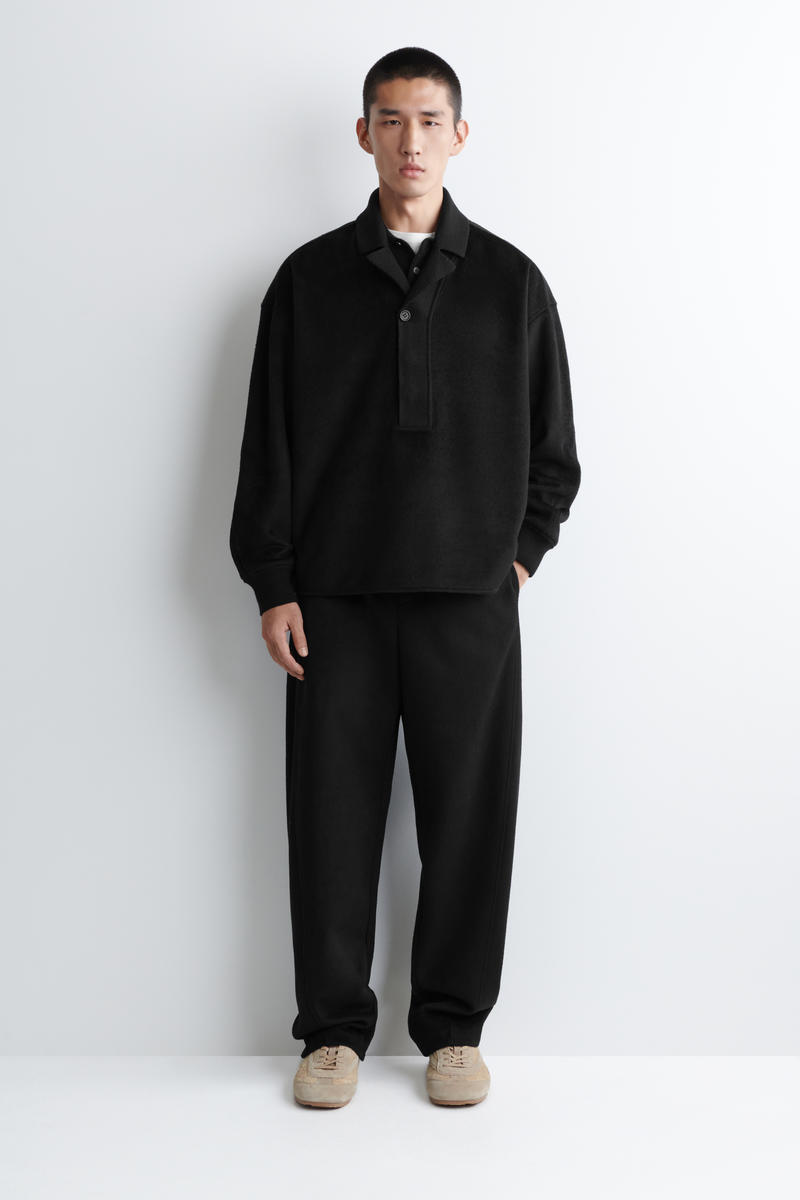 WOOL-BLEND BARREL-LEG TROUSERS ウールブレンドバレルレッグ