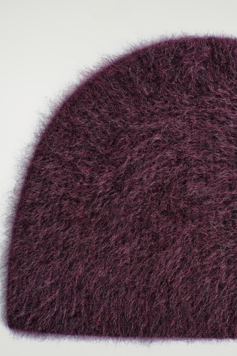 COS ブラッシュドカシミヤビーニー