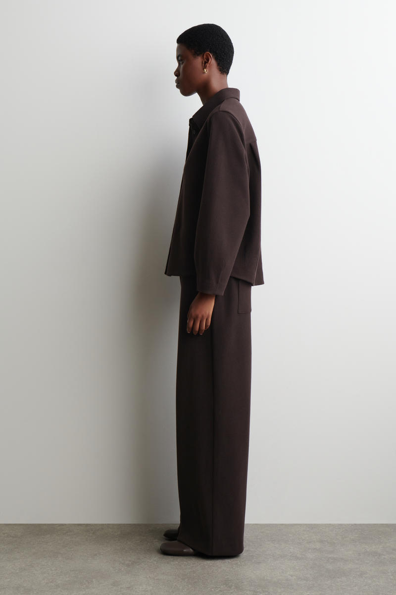 CORDUROY SHIRT コーデュロイシャツ ダークブラウン｜COS コス 公式