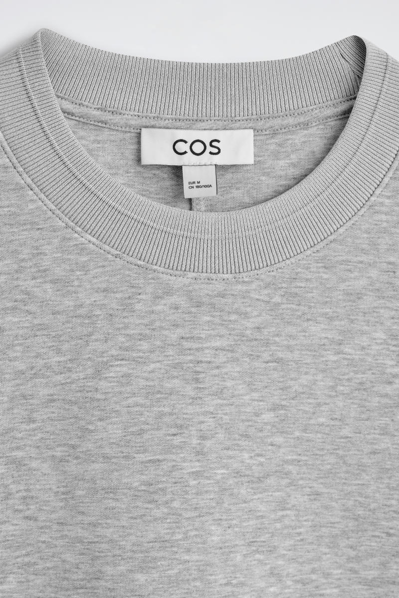 COS リラックス スキューバ スウェットシャツ