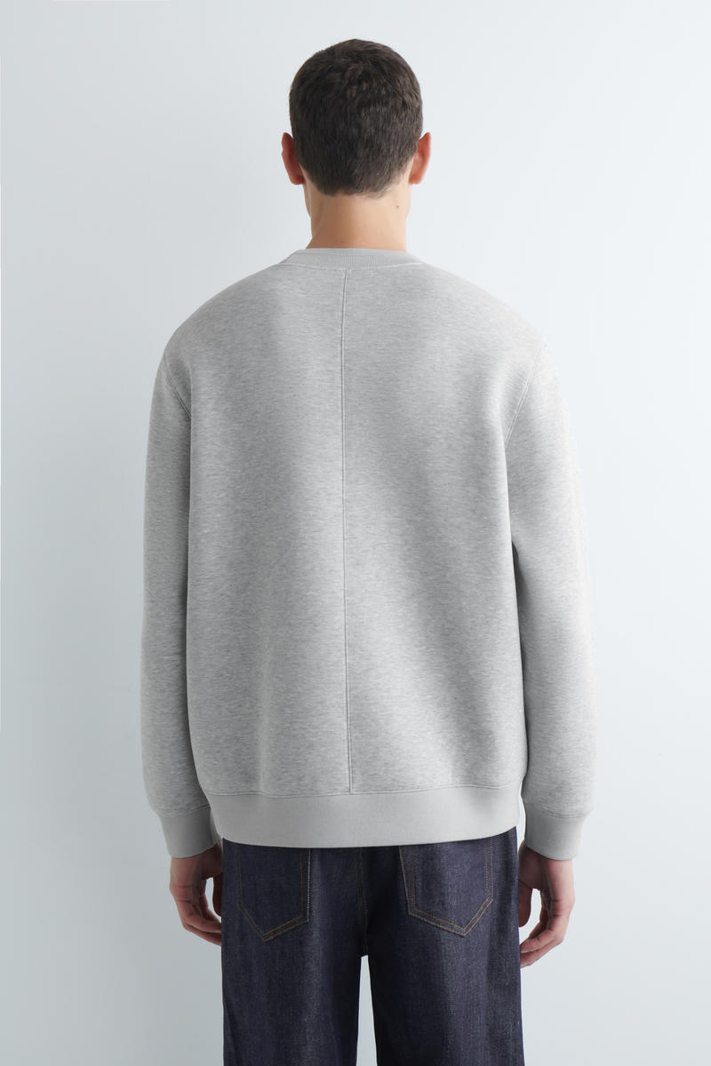 COS リラックス スキューバ スウェットシャツ