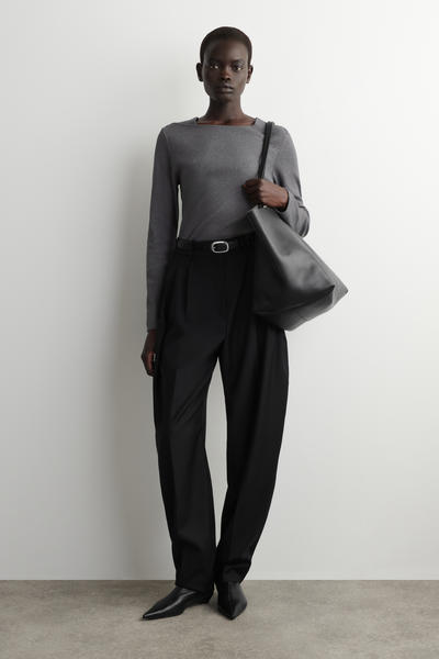 COS コットンジャージー 長袖トップス