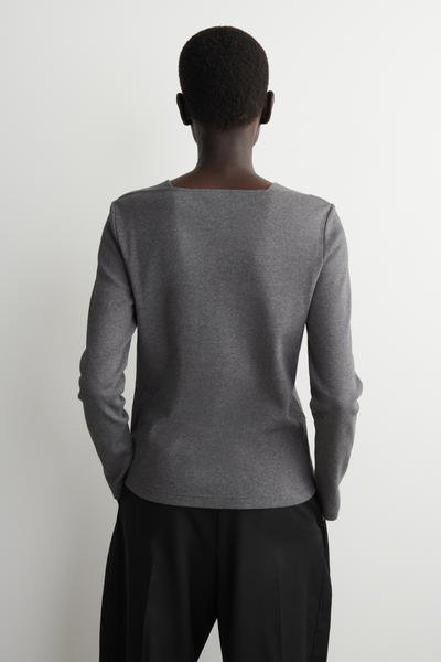 COS コットンジャージー 長袖トップス