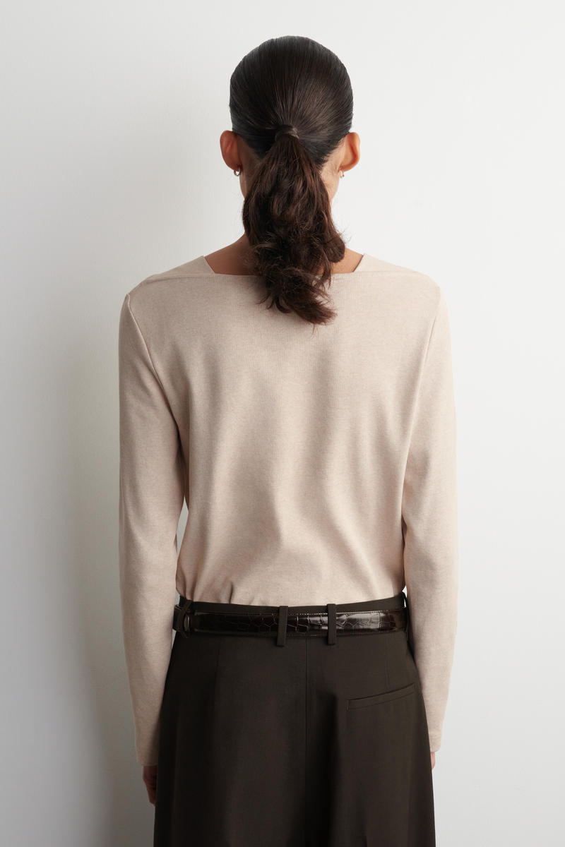 COS コットンジャージー 長袖トップス