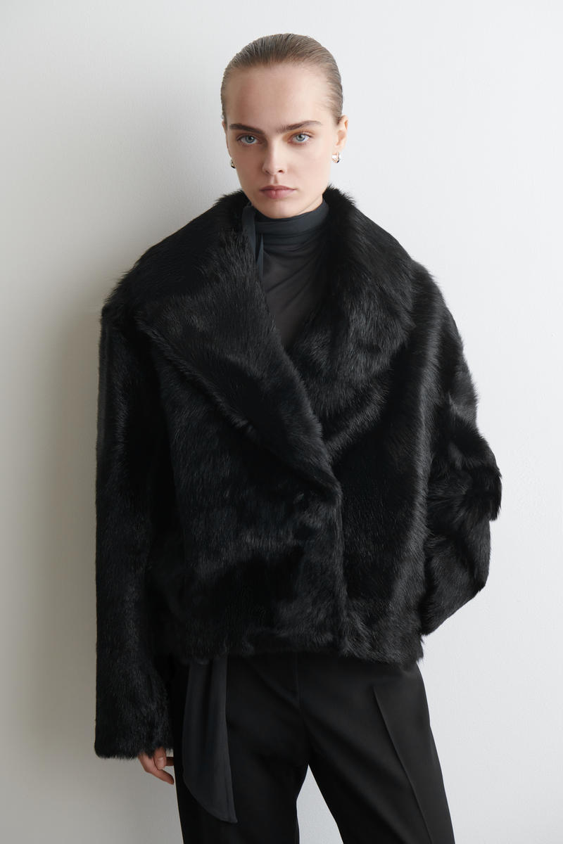 COLLARED PONY HAIR LEATHER JACKET 襟付きポニーヘアレザージャケット