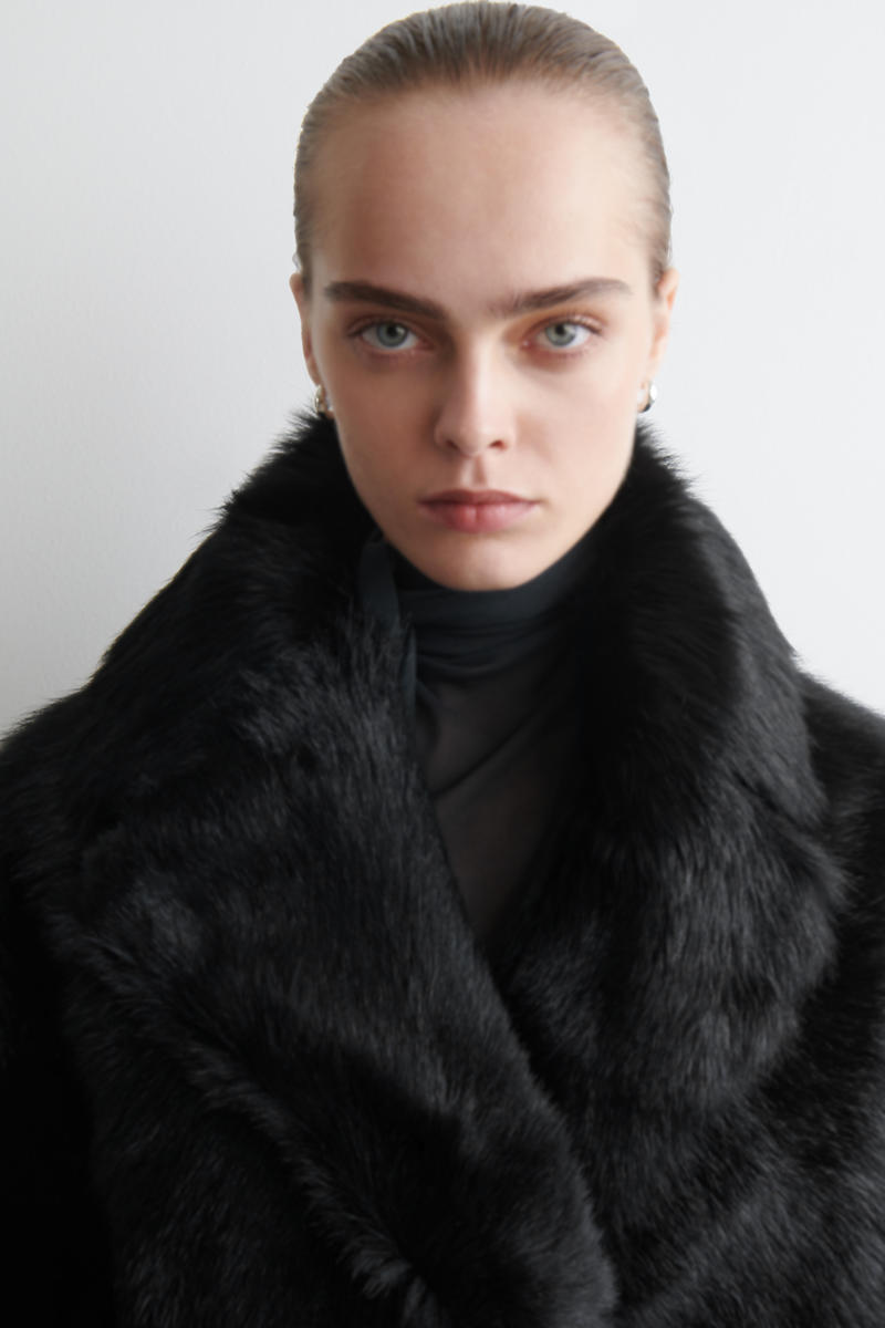 COLLARED PONY HAIR LEATHER JACKET 襟付きポニーヘアレザージャケット