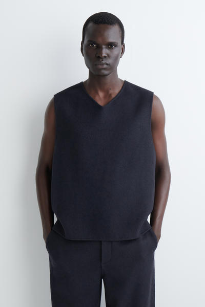 COS スプリットウールVネックベスト