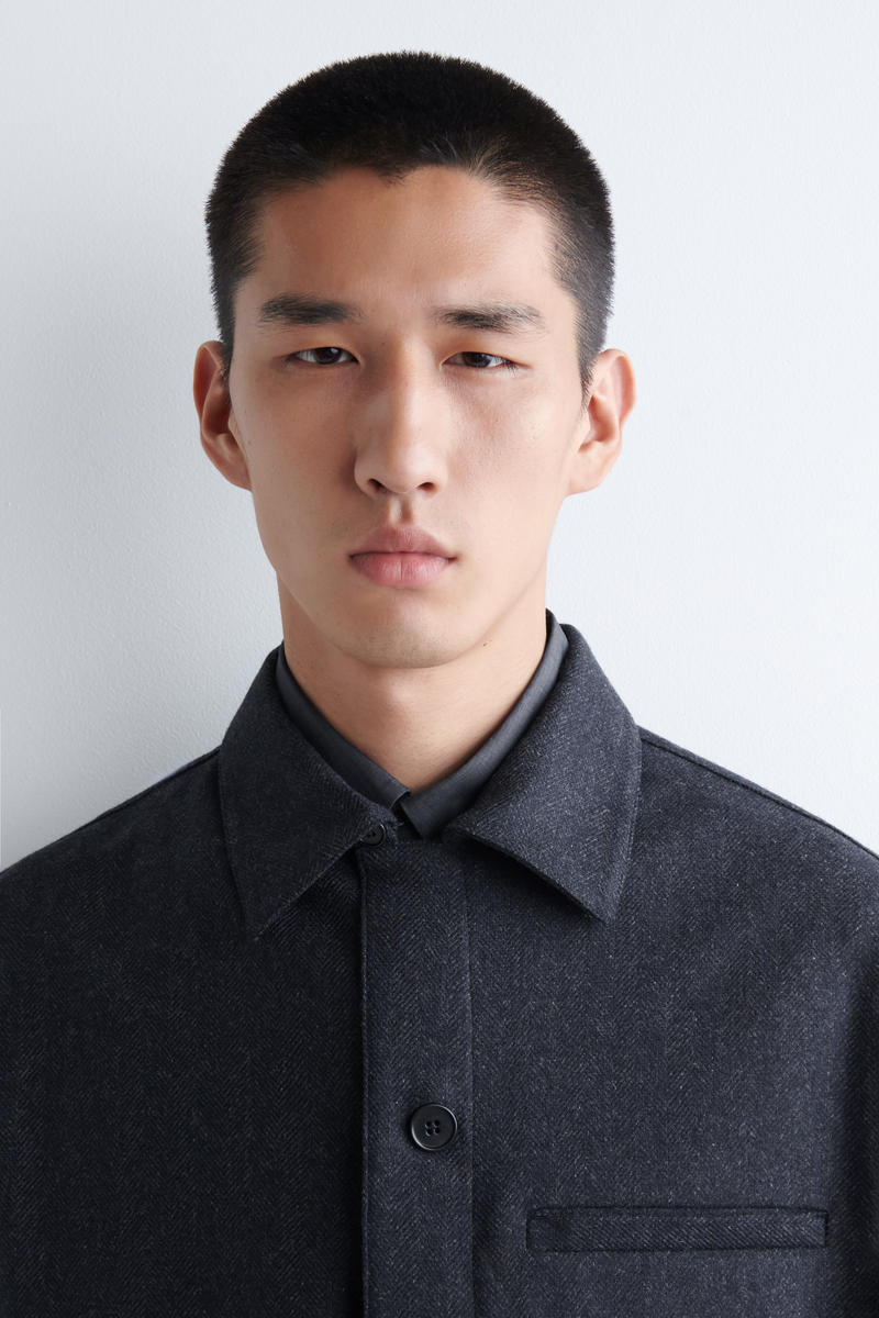 COS ウールオーバーシャツ