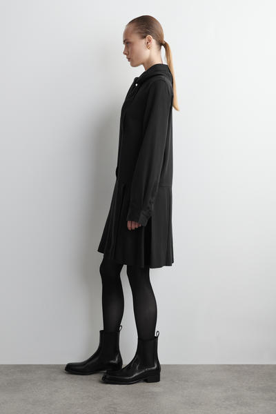 COS スカーフディテールドロップドウエストミニドレス