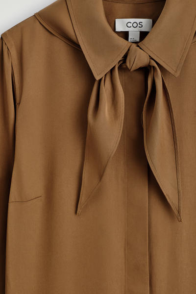 COS スカーフディテールドロップドウエストミニドレス