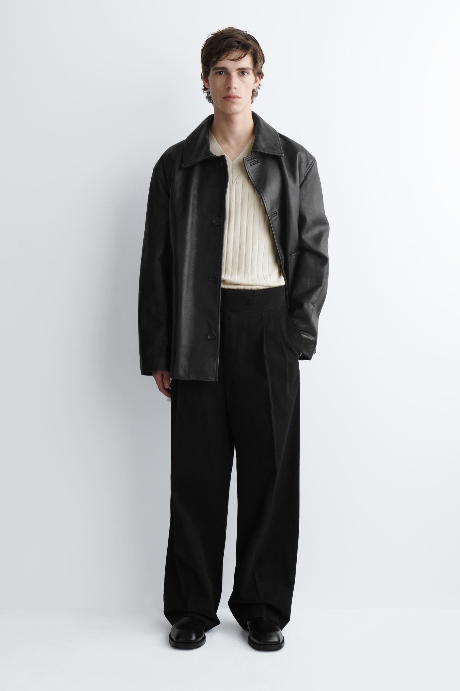 BELT-DETAIL PLEATED WIDE-LEG TROUSERS ベルトディテールプリーツ