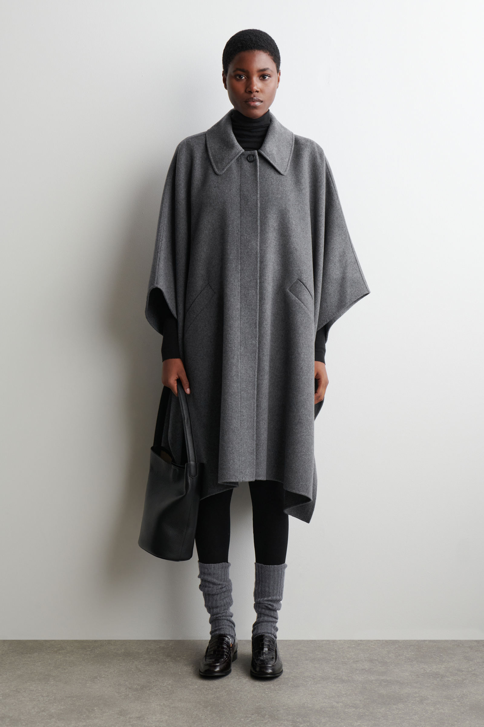 RIBBED WOOL-BLEND LEG WARMERS リブウール混レッグウォーマー