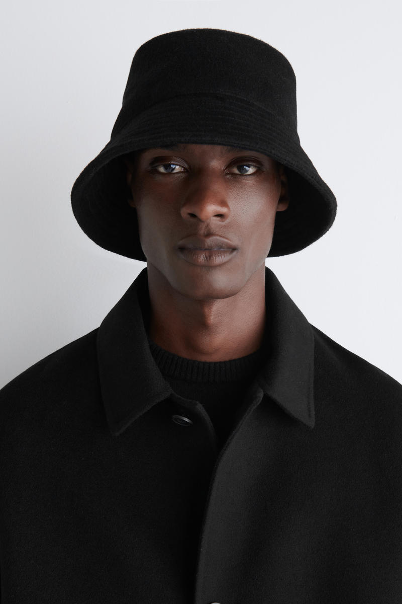 COS ウール混バケットハット