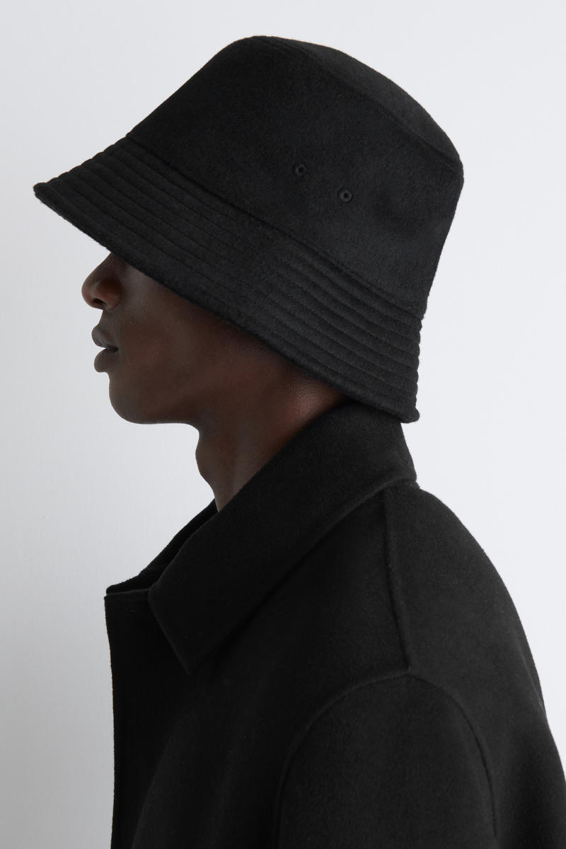 COS ウール混バケットハット