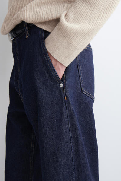 COS ブートレッグ デニム パンツ
