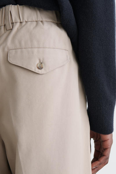 COS ストレートレッグコットンツイルトラウザーズ