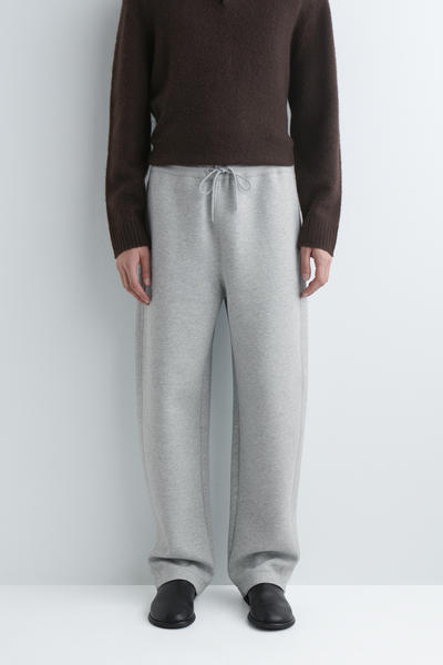 COS スキューバ バレルレッグ ジョガーパンツ