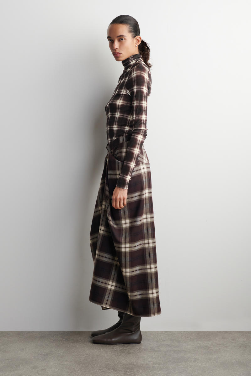 VIAVANDA（ヴィアヴァンダ）の「CHECK PLEATED WRAP SKIRT（スカート