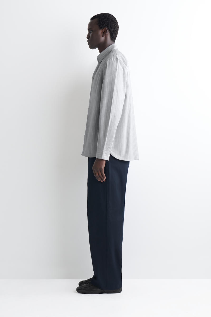 COS コットンオックスフォードシャツ