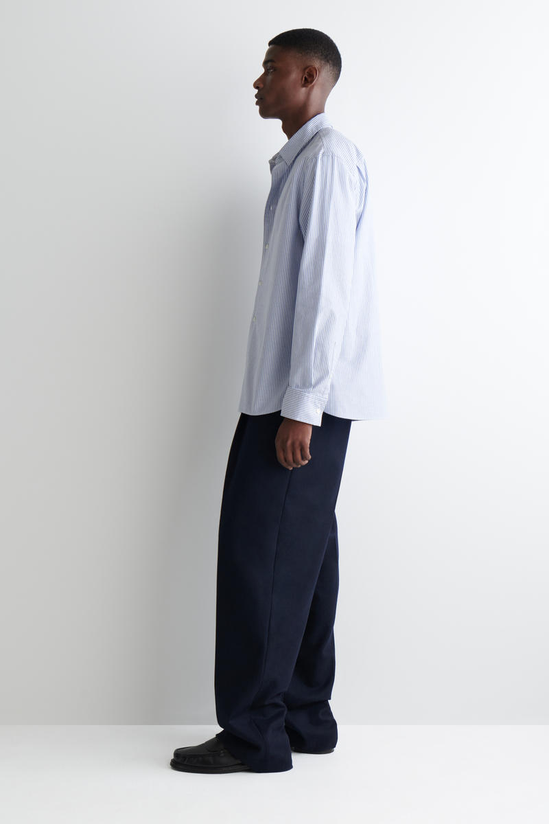 COS コットンオックスフォードシャツ