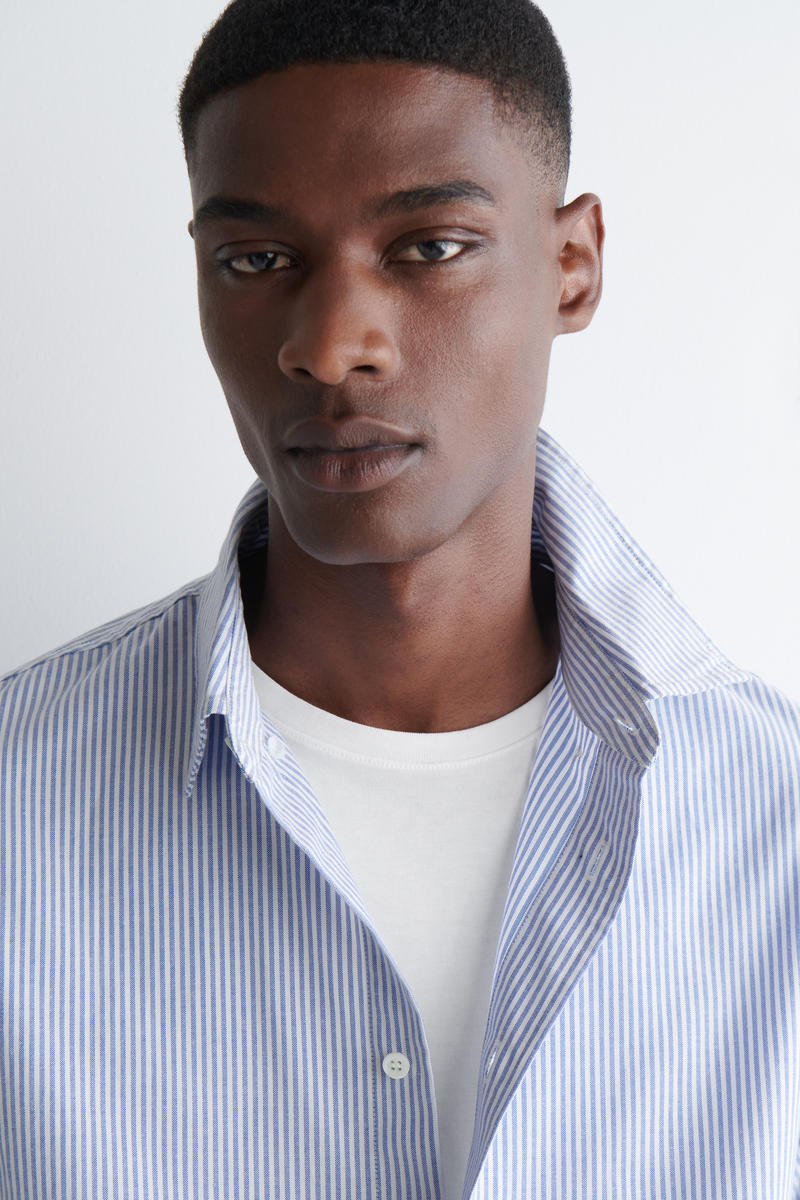 COS コットンオックスフォードシャツ