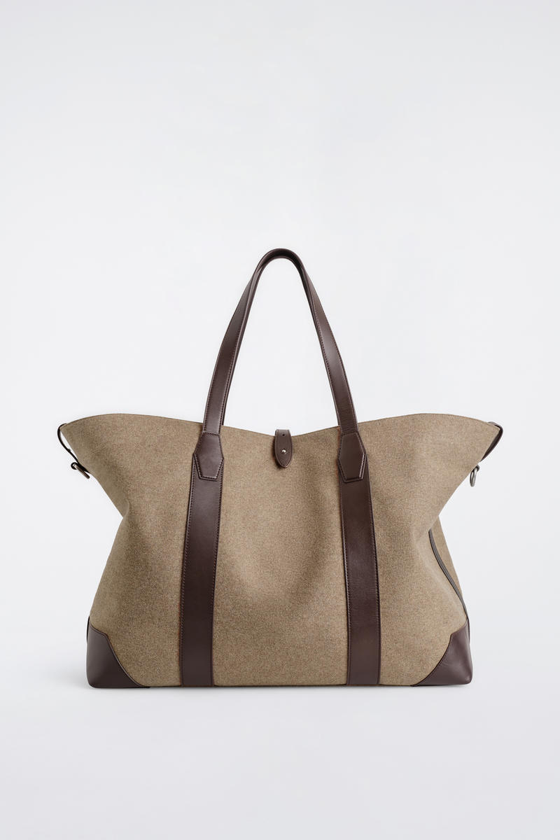 COS ウールウィークエンドオーバーサイズトートバッグ