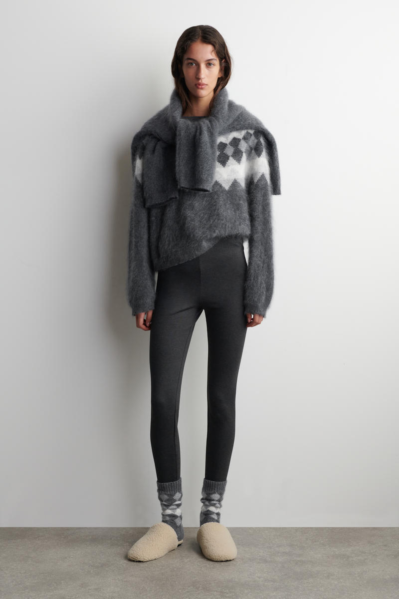 COS フェアアイルカシミアソックス