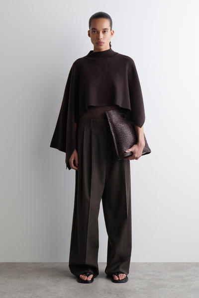 COS アシンメトリーダブルニットウールケープ