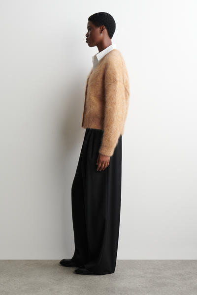 COS モヘアウール Vネックカーディガン