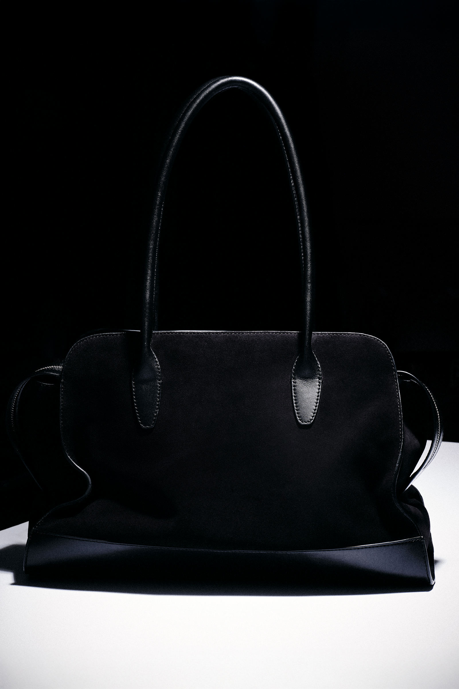 AVENUE TOTE BAG - SUEDE アベニュートートバッグ - スエード ブラック