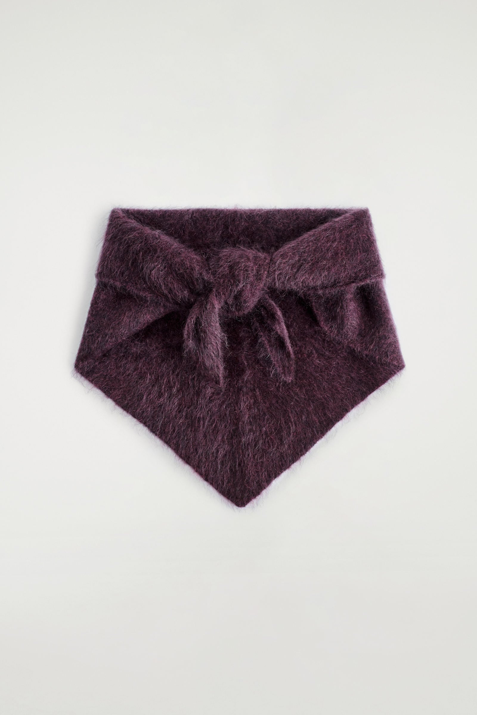 BRUSHED-CASHMERE NECK SCARF ブラッシュドカシミヤネックスカーフ