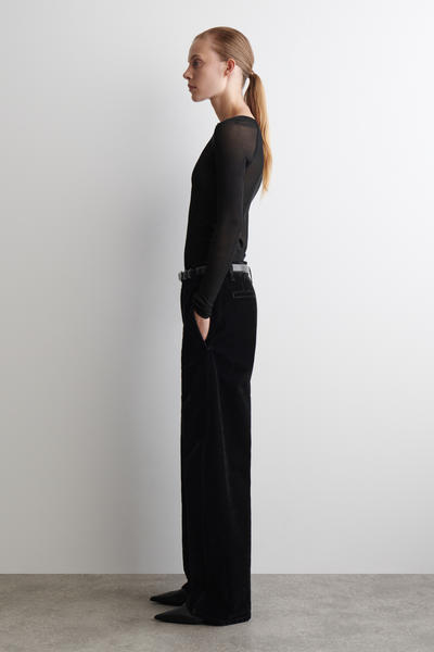 COS フロック加工デニムバレルレッグパンツ