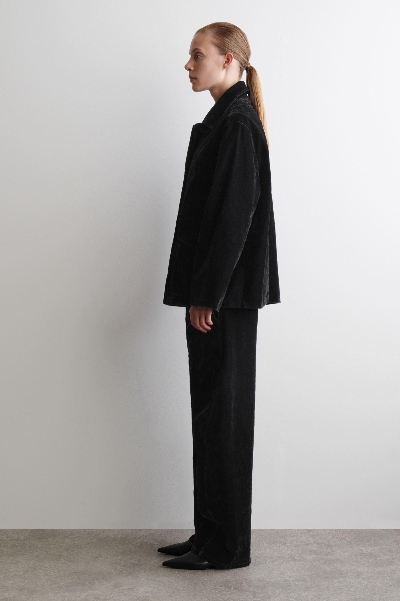 FLOCKED-DENIM JACKET フロックデニムジャケット ブラック｜COS コス