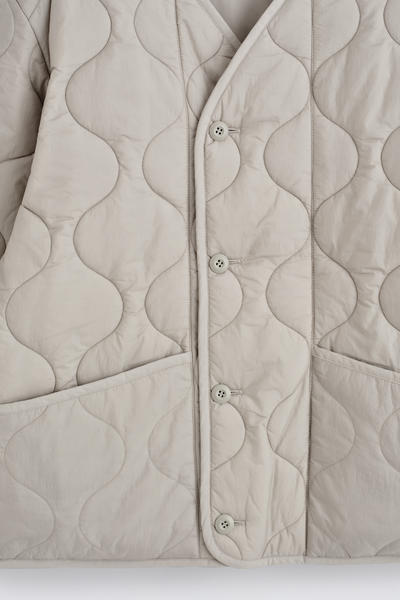 COS リバーシブルキルトジャケット