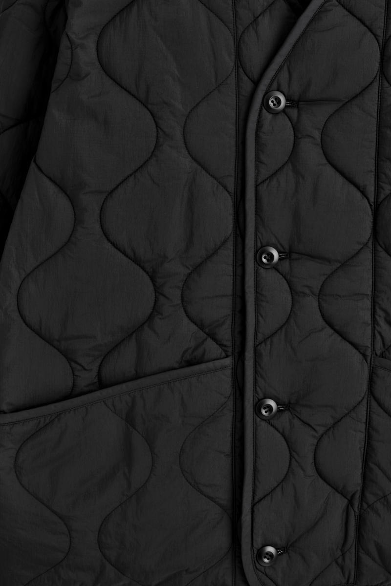 COS リバーシブルキルトジャケット